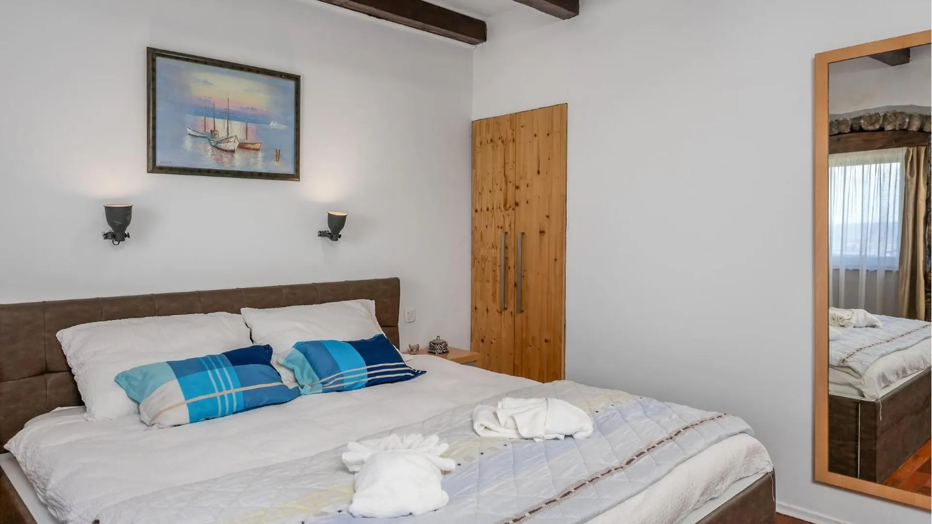 Cozy Home In Bater With House Sea View